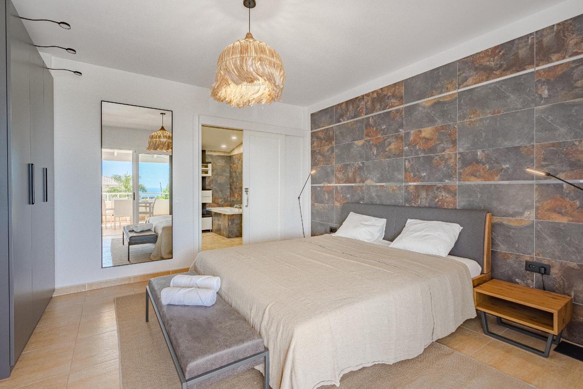 Villa Sabina - 6 Bedroom House Costa Adeje Dış mekan fotoğraf
